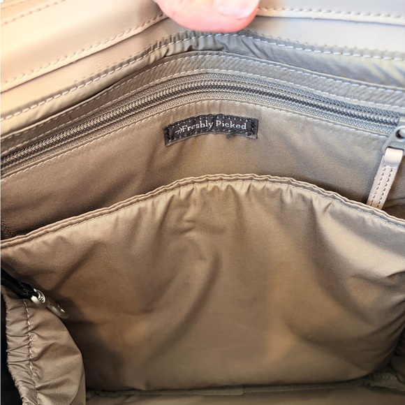 Freshly Picked Aspen Ribbed Drawstring
Diaper Bag main image 4